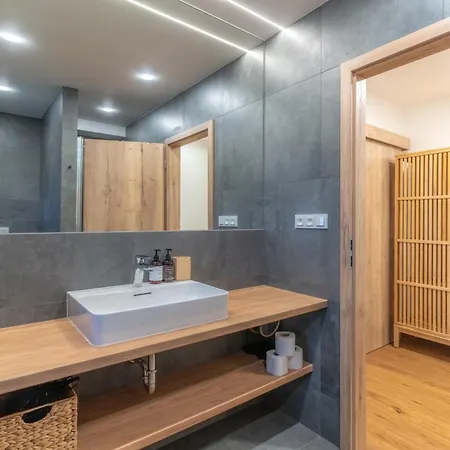 Krok Tatil Evi
